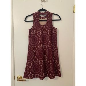 Maroon patterned dress 💓